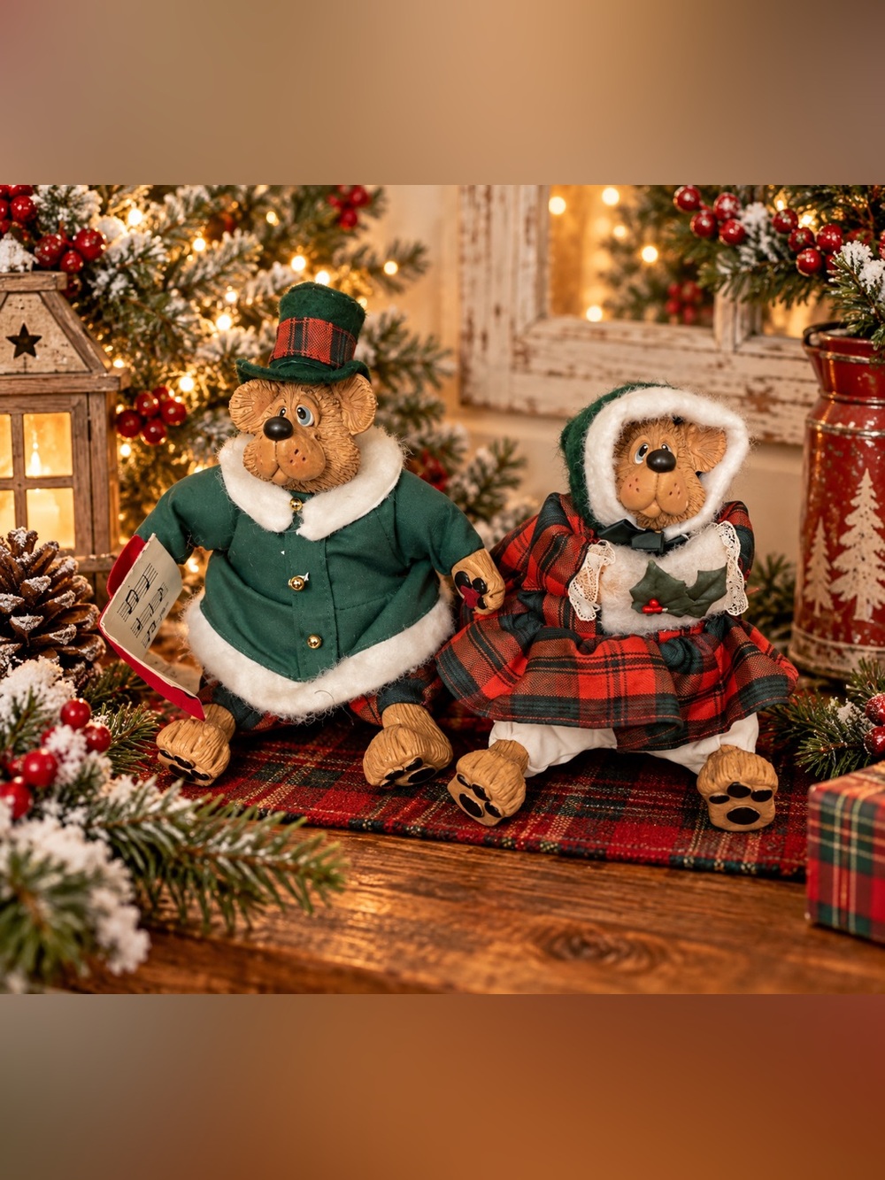 Russ Flop-A-Doodles Carole & Calvin The Christmas Caroling Bear Shelf Sitters